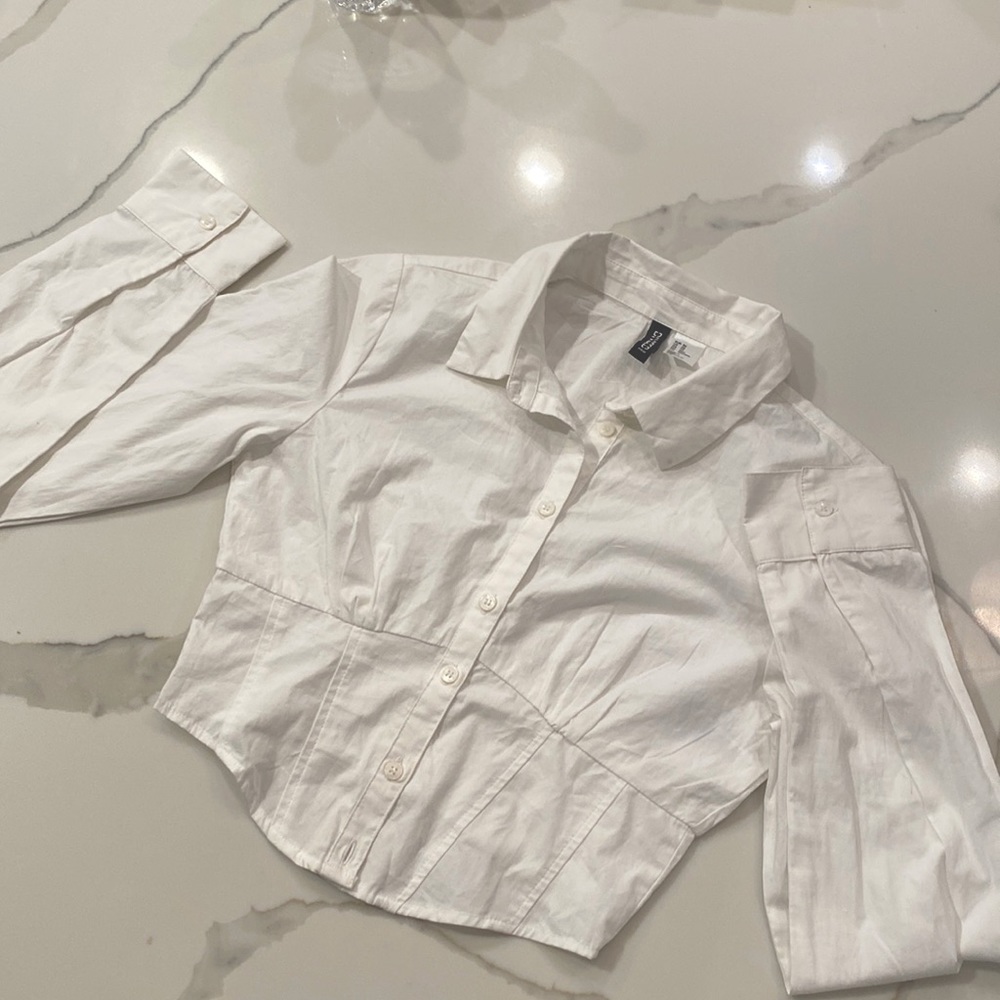 H&M Divided button up corset long sleeve blouse